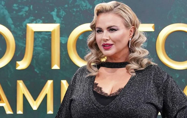 Медаль за Труды Анне Семенович Медаль за Труды Анне Семенович